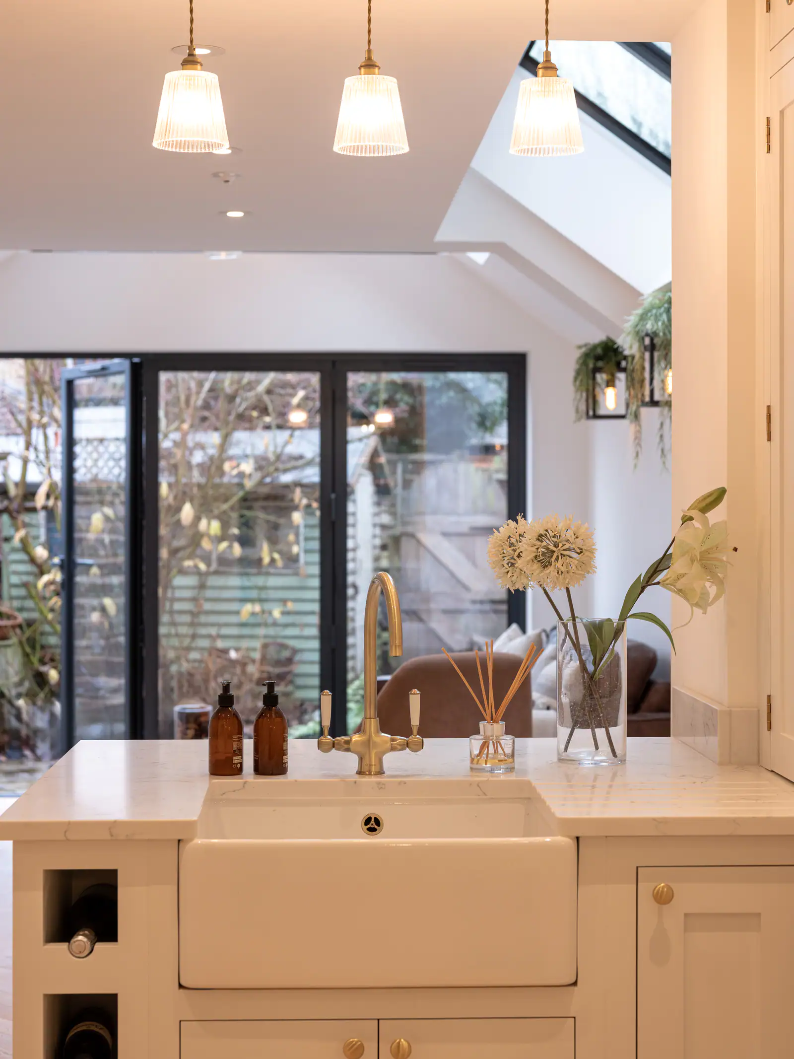 Westbank Road, Hampton interior 7